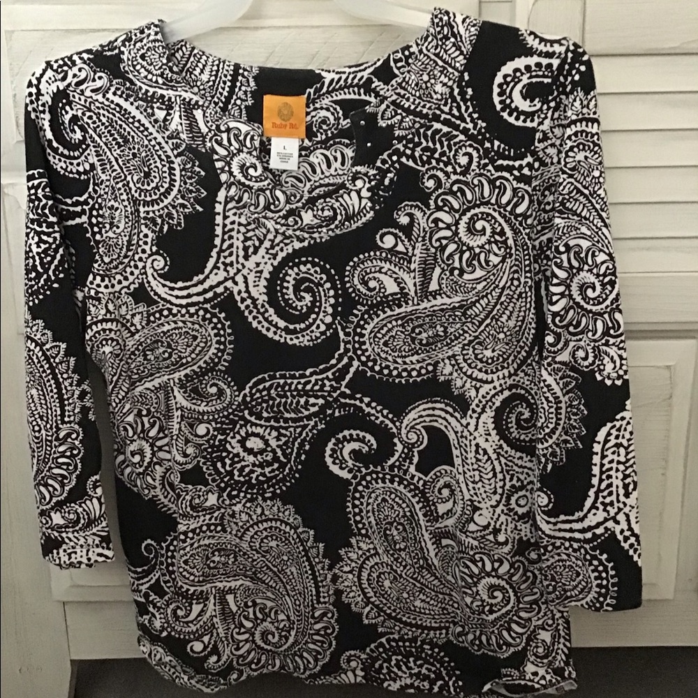 NWOT Ruby Rd top
